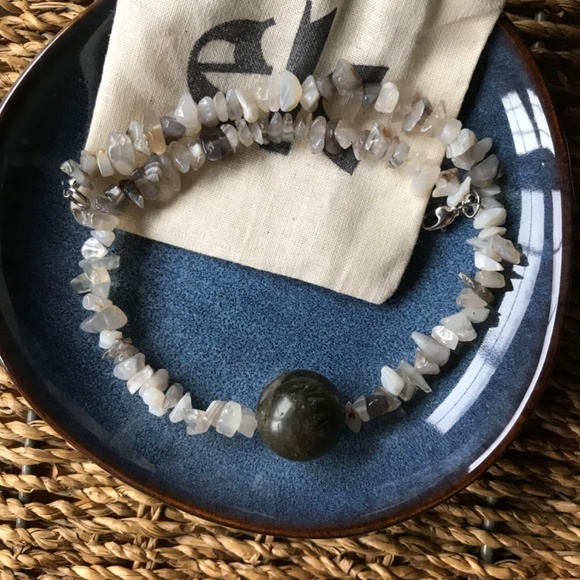 BN Erica Chang Stone Beaded Necklace Choker - Picture 3 of 5